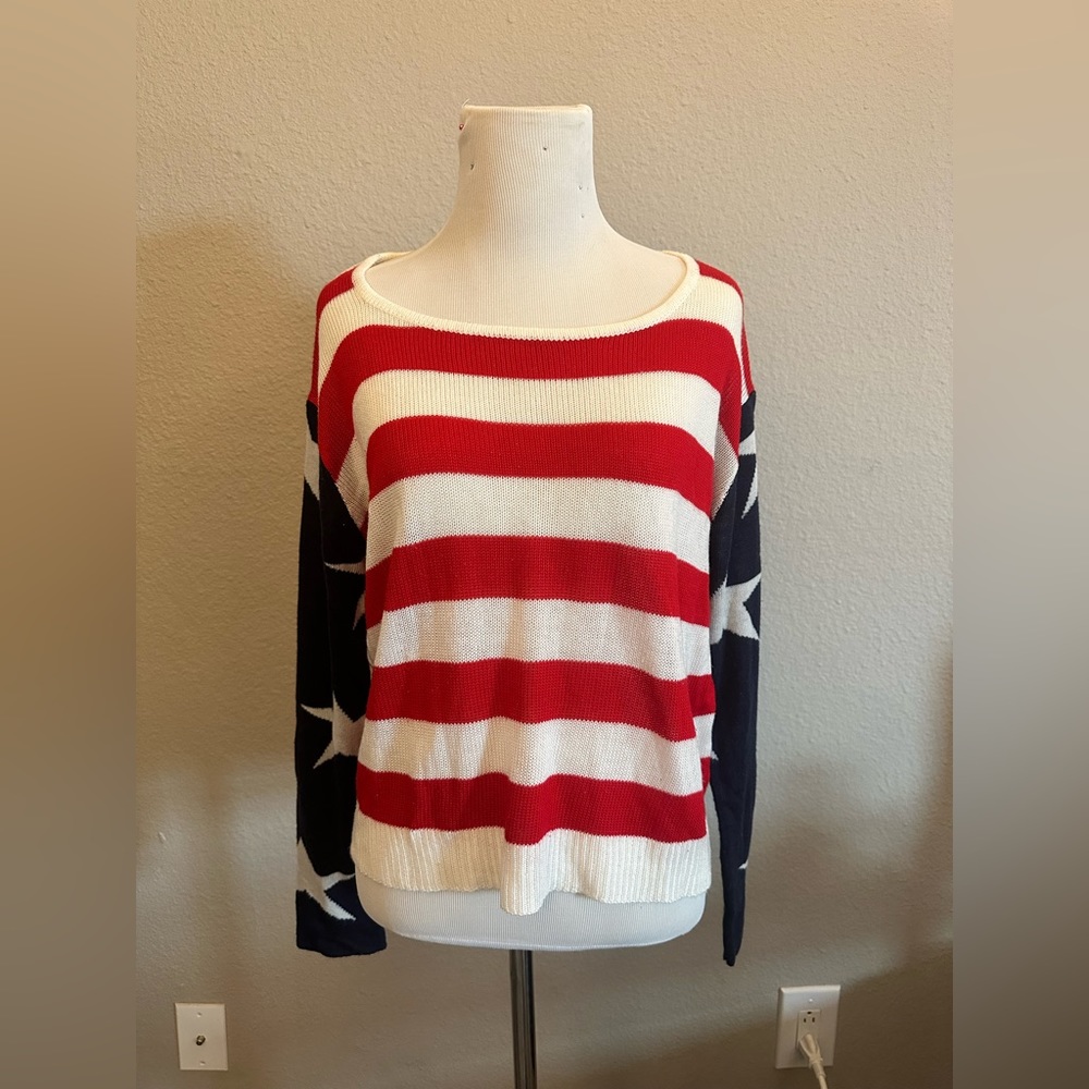 Red White & Blue American Flag Knit Crop Sweater Top; Size Small